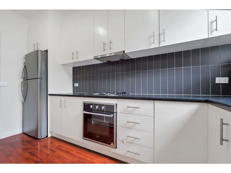 5/16 Macpherson Street, Dandenong VIC 3175