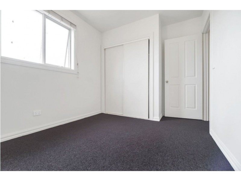 5/16 Macpherson Street, Dandenong VIC 3175