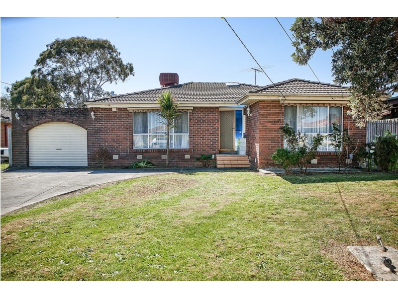 8 Dotterel Close, Doveton VIC 3177