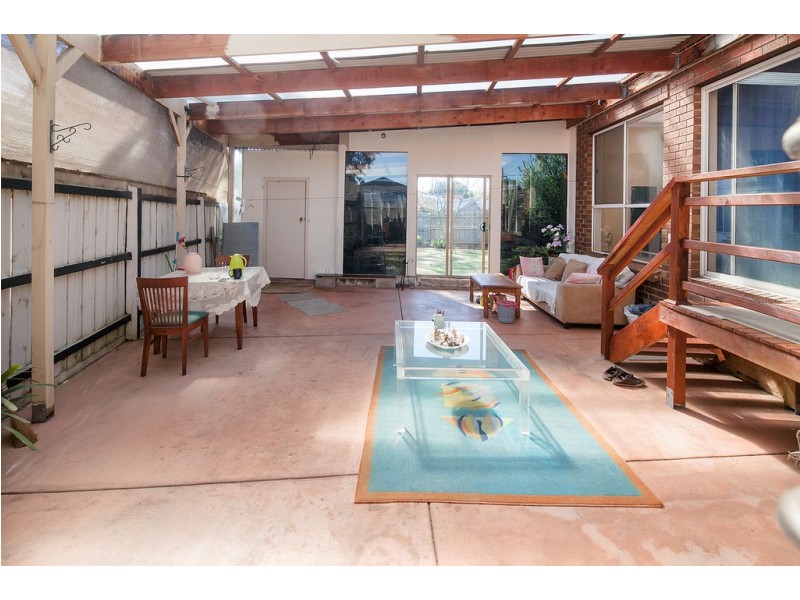 8 Dotterel Close, Doveton VIC 3177