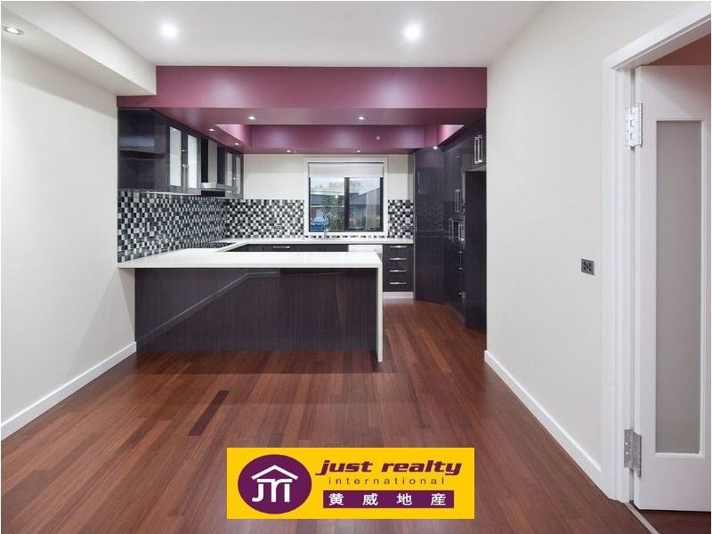 80 Fleetwood Drive, Narre Warren VIC 3805