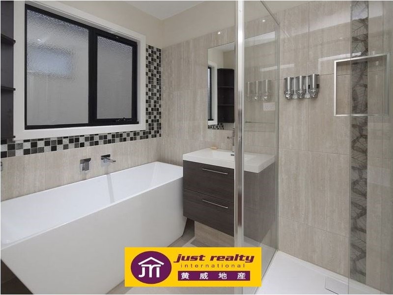 80 Fleetwood Drive, Narre Warren VIC 3805