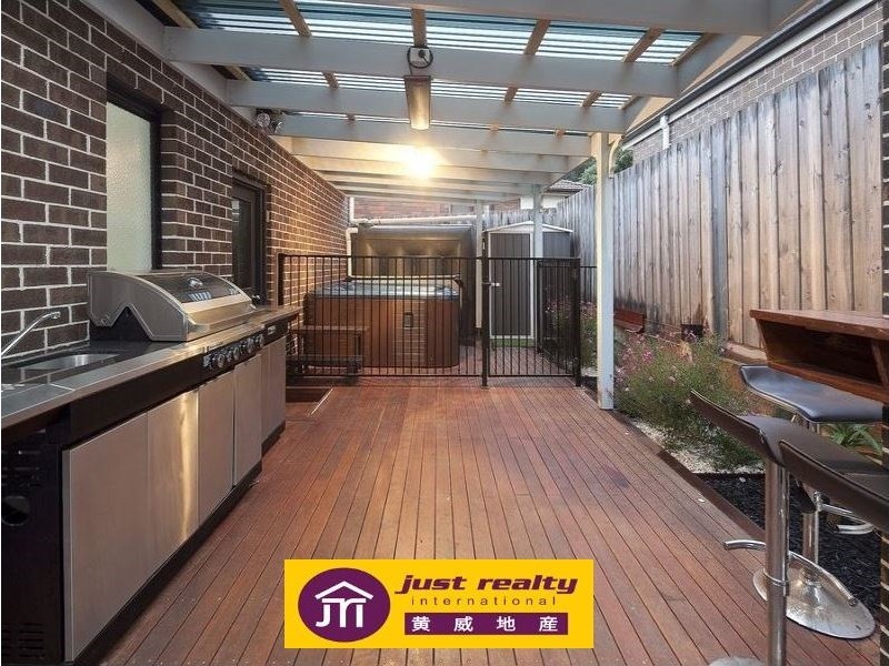 80 Fleetwood Drive, Narre Warren VIC 3805