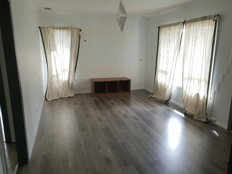 49 Kanooka Grove, Doveton VIC 3177