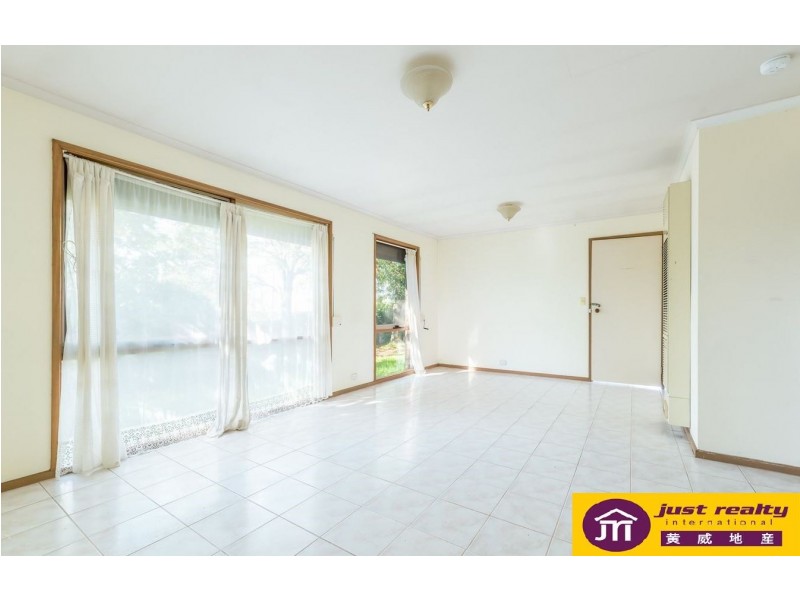 2 Westminster Court, Hampton Park VIC 3976