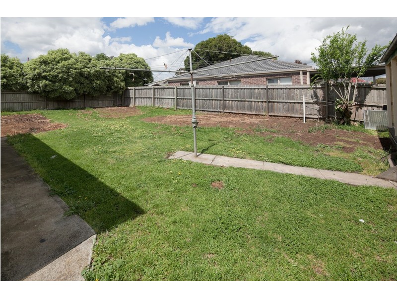 3 Cedar Street, Doveton VIC 3177