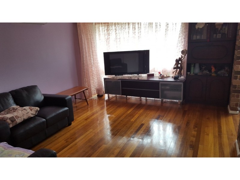 13 Redstart St, Doveton VIC 3177