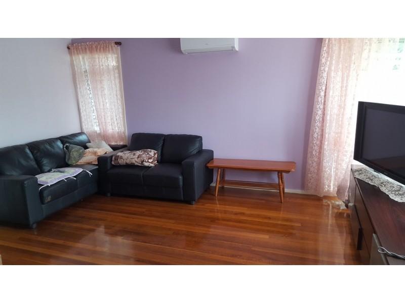 13 Redstart St, Doveton VIC 3177