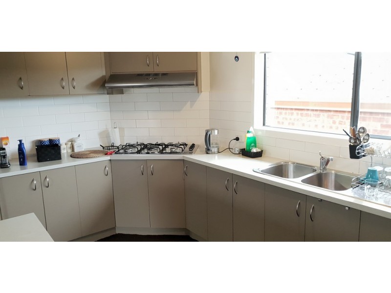 11 Golden Wattle Court, Cranbourne VIC 3977