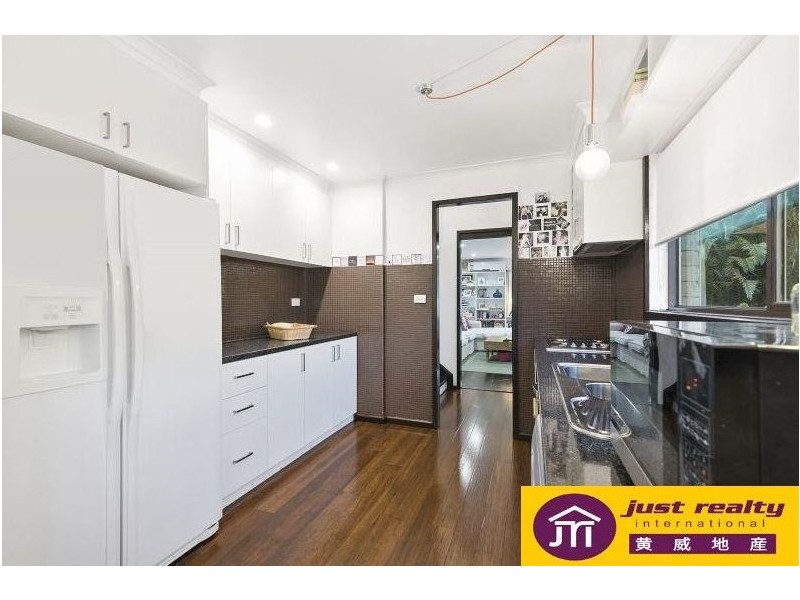 12 Oban Close, Endeavour Hills VIC 3802