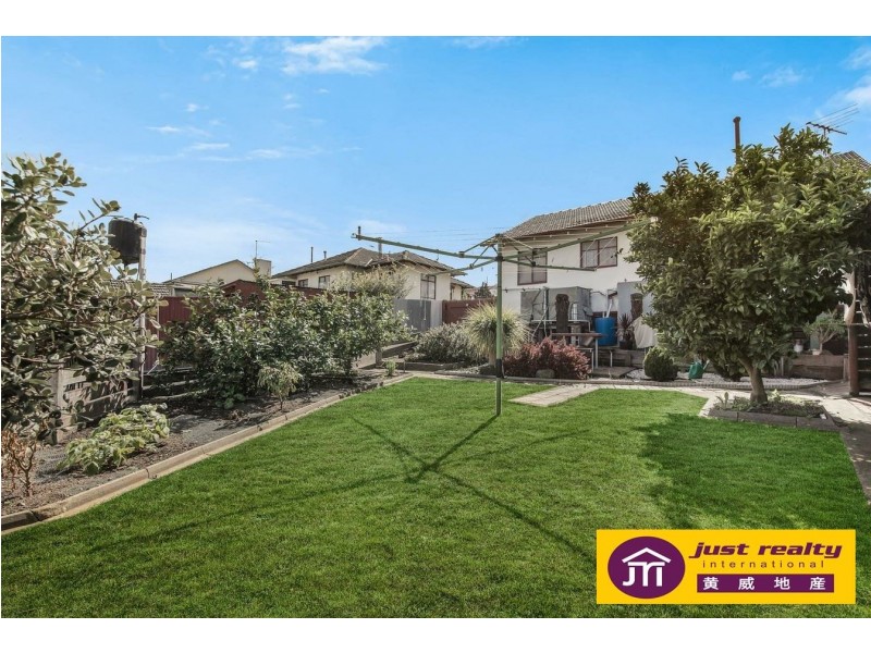 8 Eugenia Street, Doveton VIC 3177