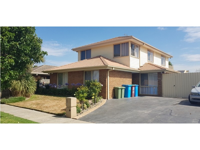 21 Kellets Street, Cranbourne North VIC 3977