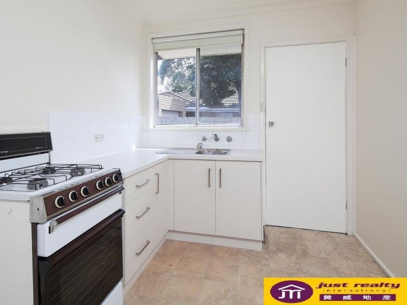 4/76 Hammond Road, Dandenong VIC 3175
