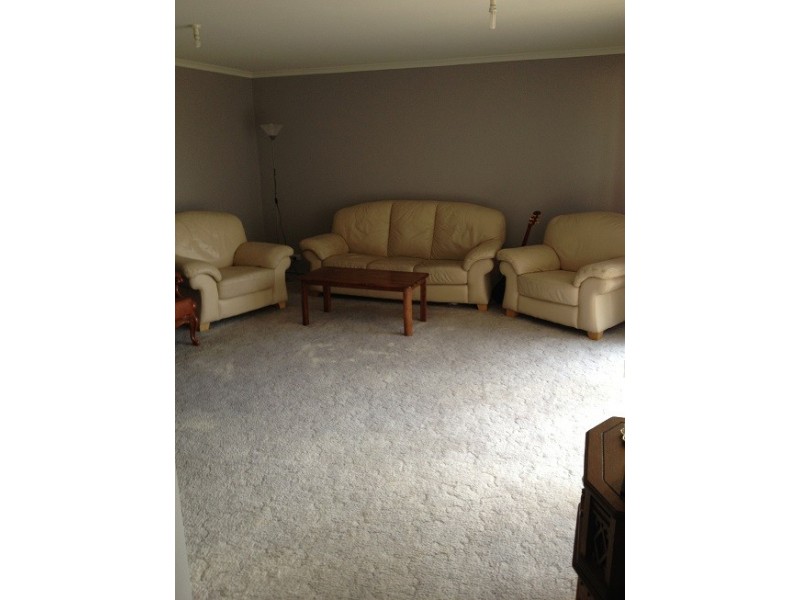 66 Springfield Crescent, Hampton Park VIC 3976