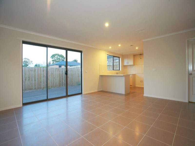 20 Bethune Drive, Hampton Park VIC 3976