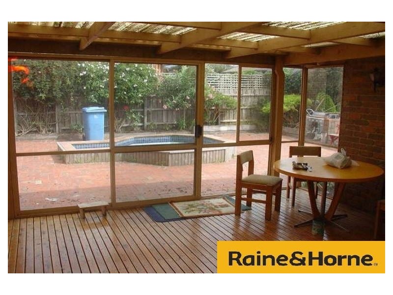 1 McKeon Circuit, Dandenong North VIC 3175