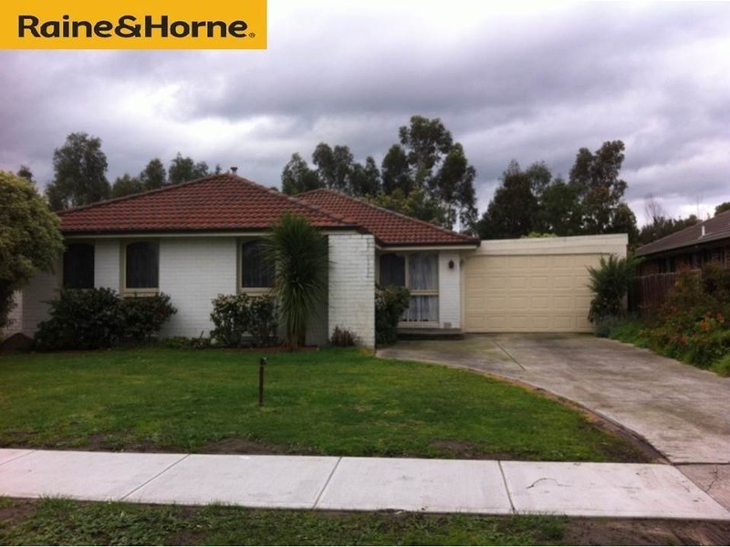 38 Summerlea Road, Narre Warren VIC 3805