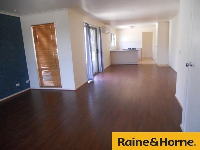 10 Terrapin Dr, Narre Warren South VIC 3805