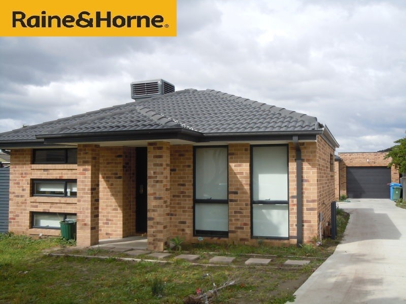 1/36 Curtin Cr, Dandenong North VIC 3175