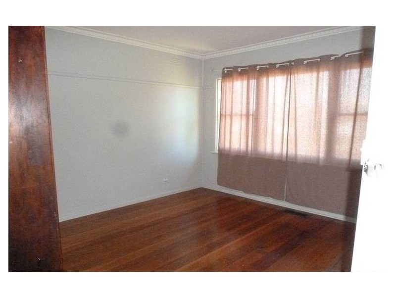 5 McNab Ct, Dandenong VIC 3175