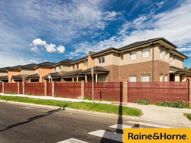 36 Webster St, Dandenong VIC 3175