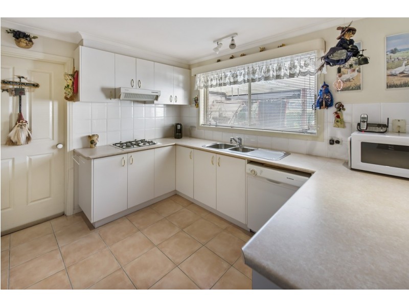 12 Brindalee Place, Cranbourne East VIC 3977