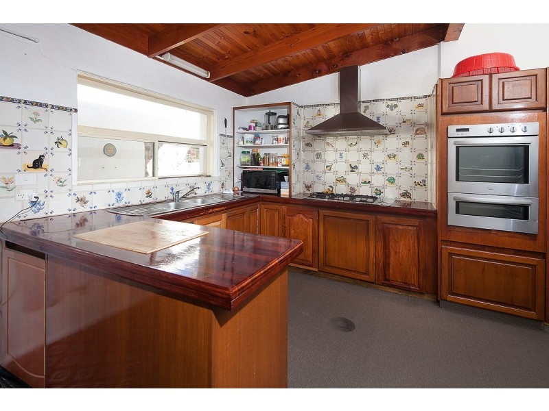 12 Ronald Street, Dandenong VIC 3175