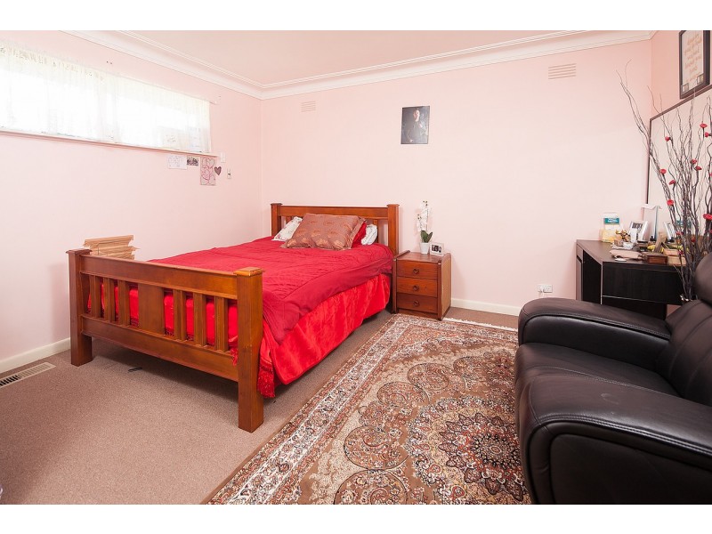 24 Grace Avenue, Dandenong VIC 3175