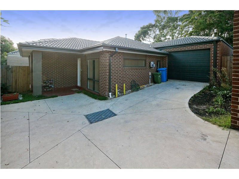 8b Doveton Avenue, Eumemmerring VIC 3177