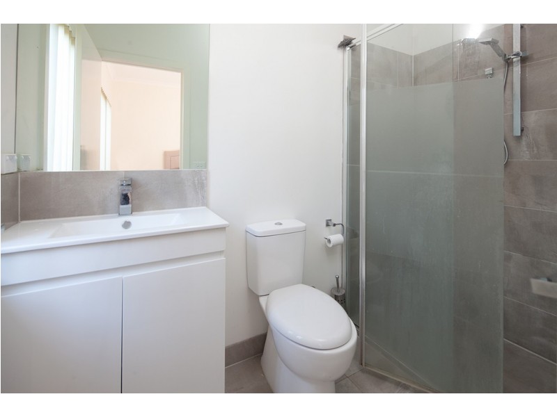 8b Doveton Avenue, Eumemmerring VIC 3177