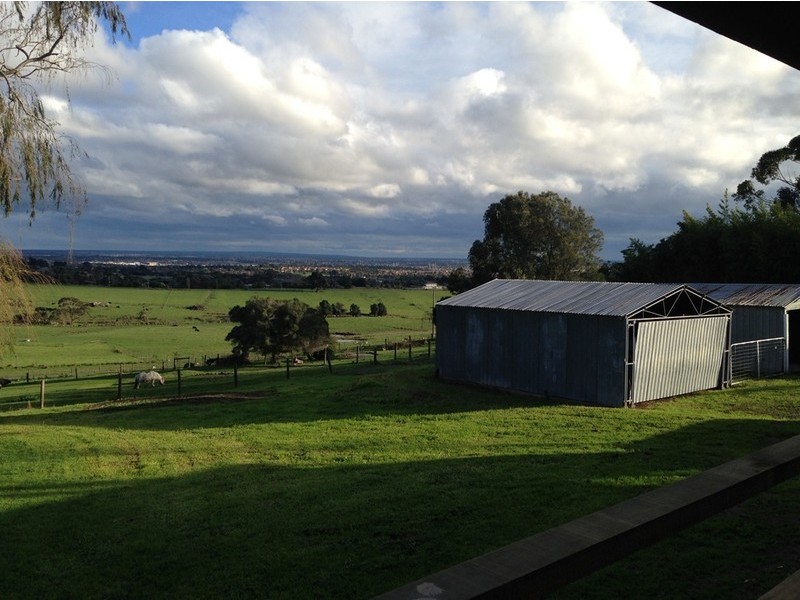 107 Abeckett Road, Narre Warren North VIC 3804