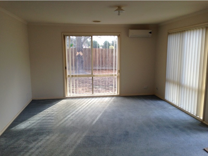 126 Harold Keys Drive, Narre Warren South VIC 3805