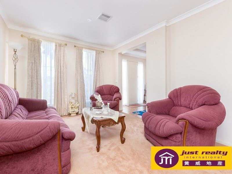 10 Drovers Retreat, Narre Warren South VIC 3805