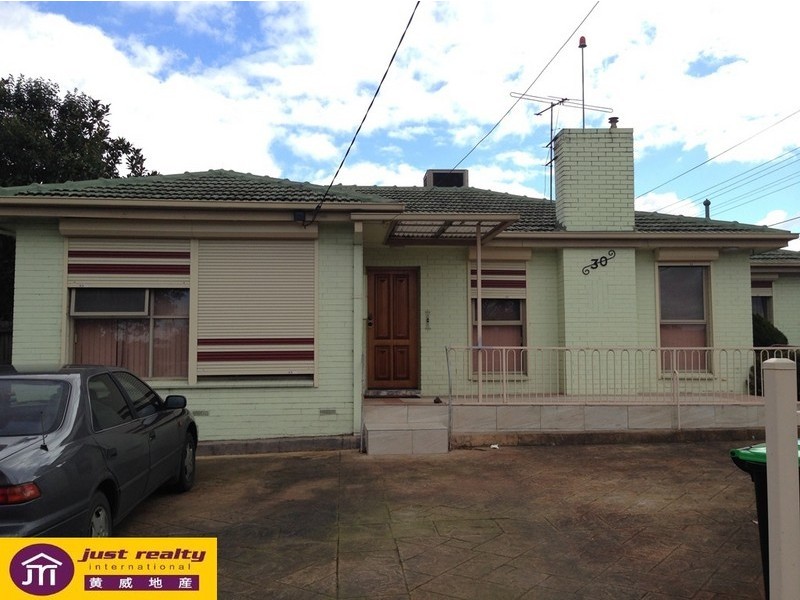 30  Suzanne Street, Dandenong VIC 3175