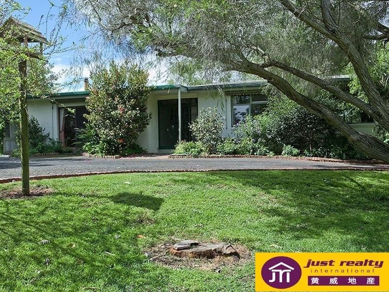 35 Bakers Rd, Clyde VIC 3978