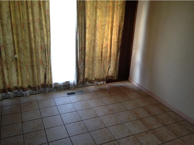 122 Carlton Road, Dandenong North VIC 3175