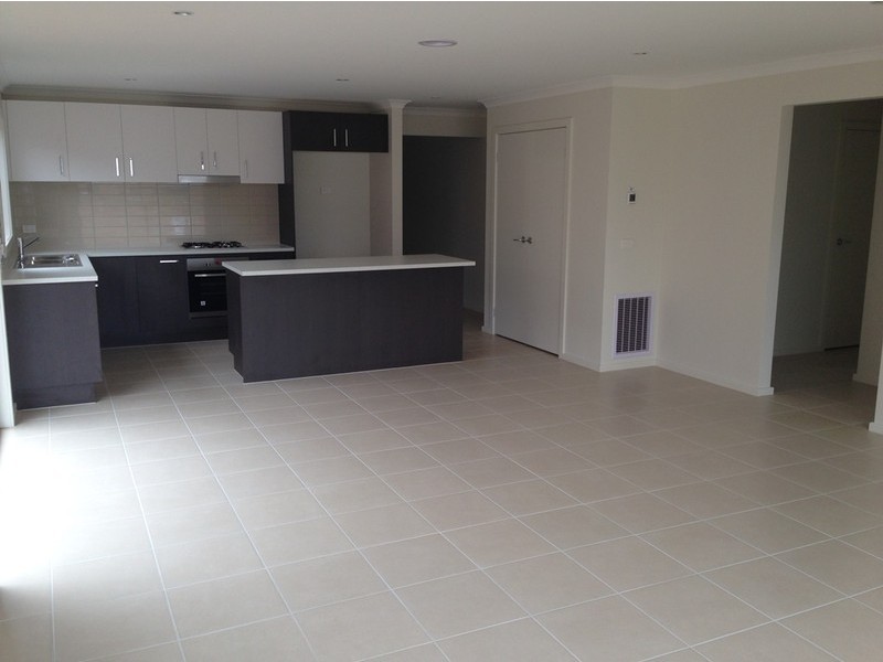 6 Abundant Street, Werribee VIC 3030