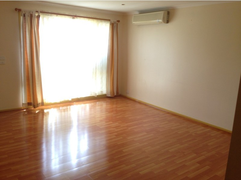 4 Sandhurst Mews, Hampton Park VIC 3976