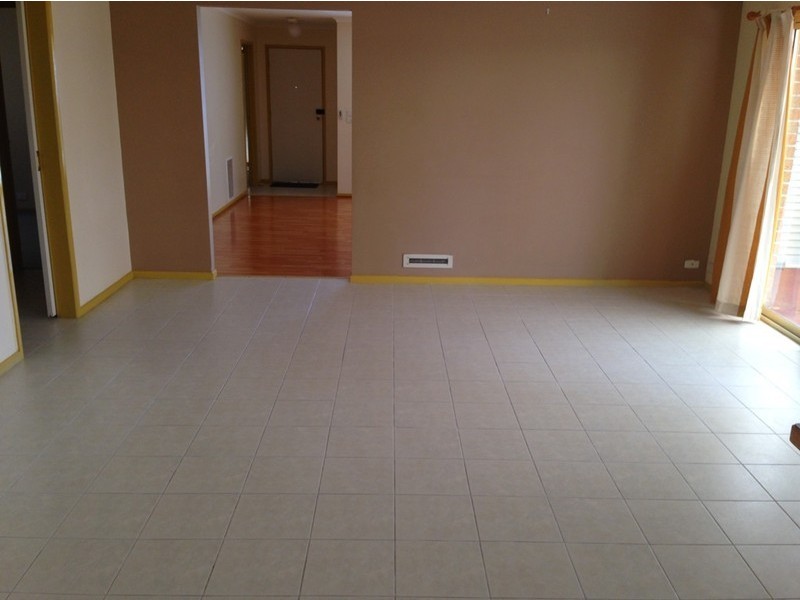 4 Sandhurst Mews, Hampton Park VIC 3976