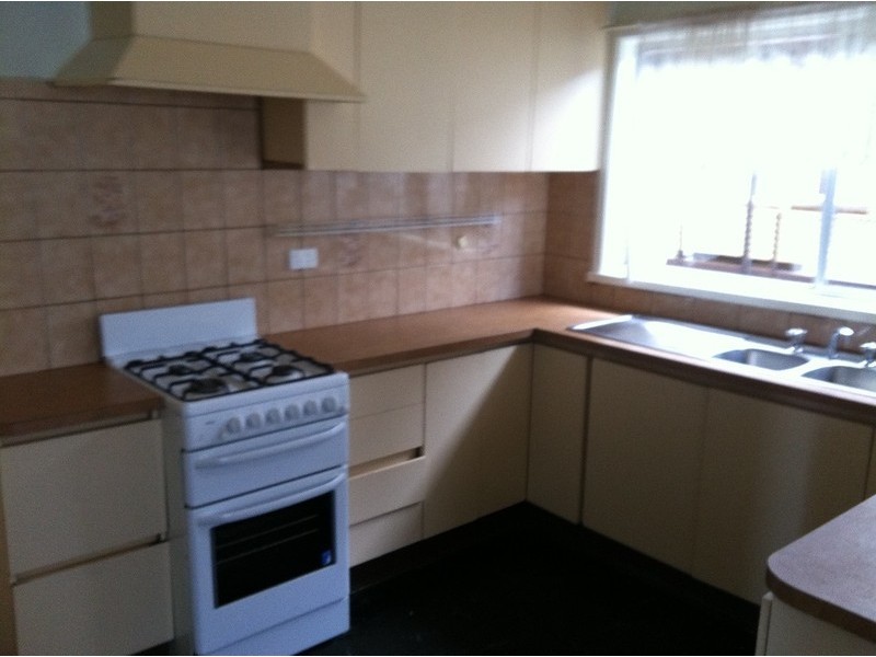 43 Jellicoe St, Noble Park VIC 3174