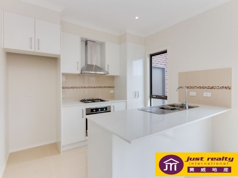 3/11 Bruce Street, Dandenong VIC 3175
