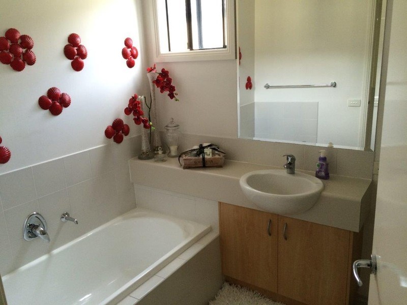 2 Sovereign Manors Crescent, Rowville VIC 3178