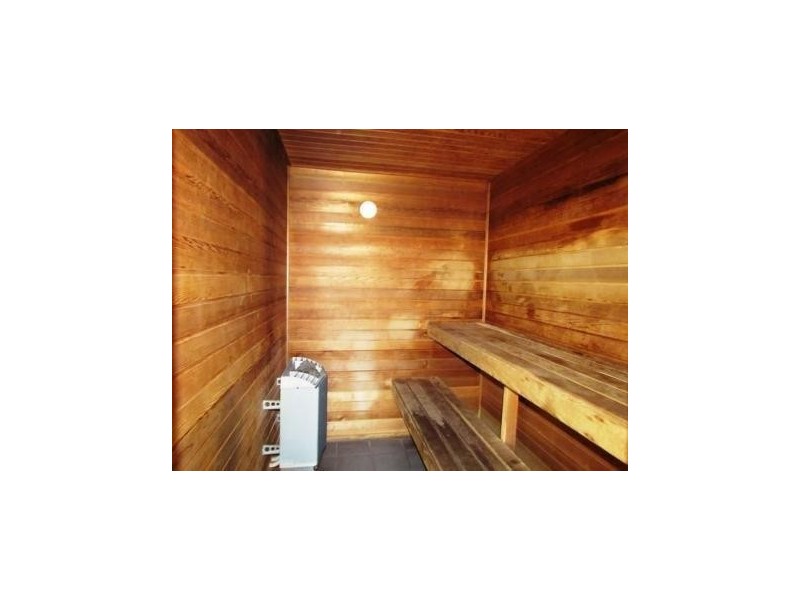 2 Sovereign Manors Crescent, Rowville VIC 3178