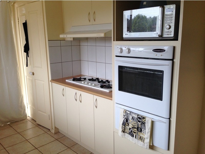 1 Hatten Place, Berwick VIC 3806