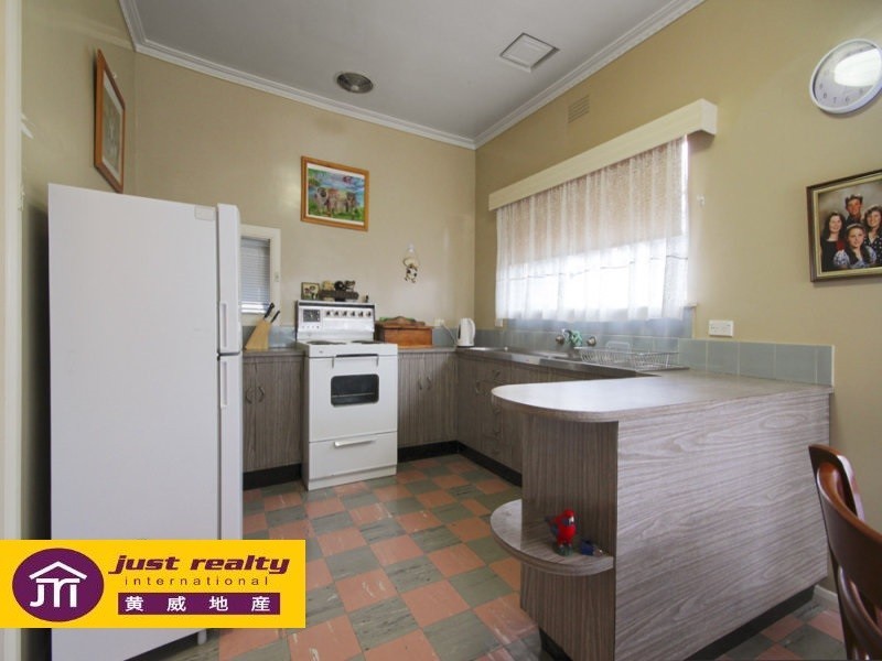 4 King Street, Pakenham VIC 3810