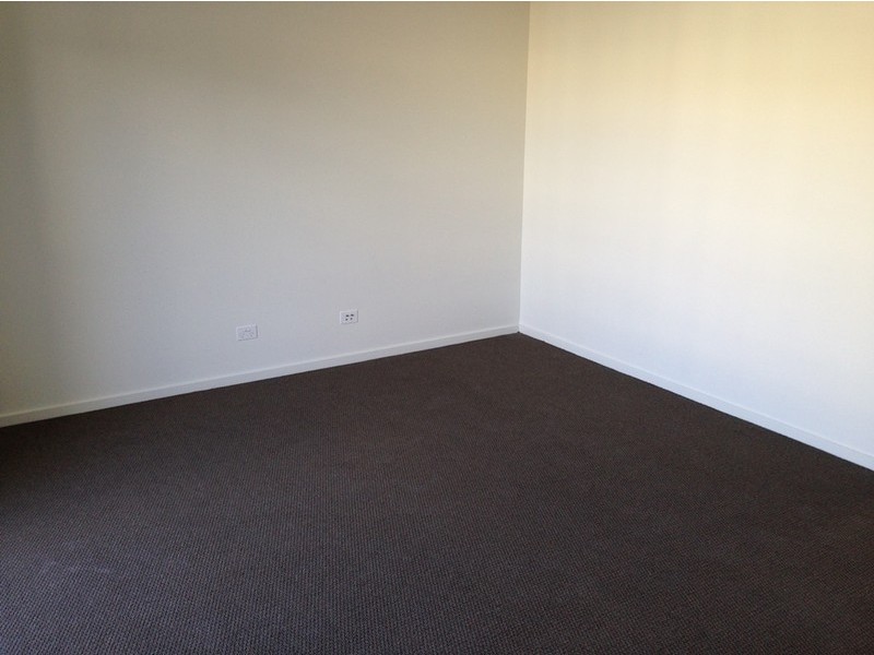 11/6 Huckson Street, Dandenong VIC 3175