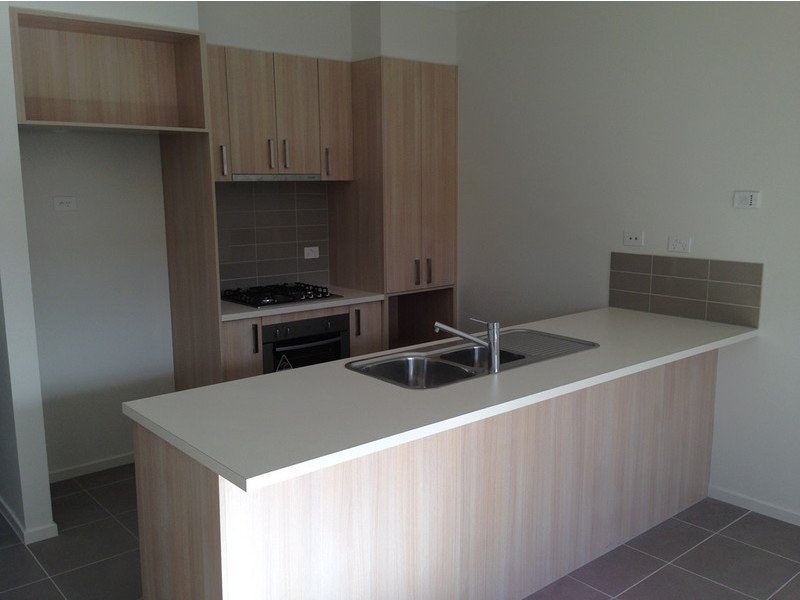 11/6 Huckson Street, Dandenong VIC 3175