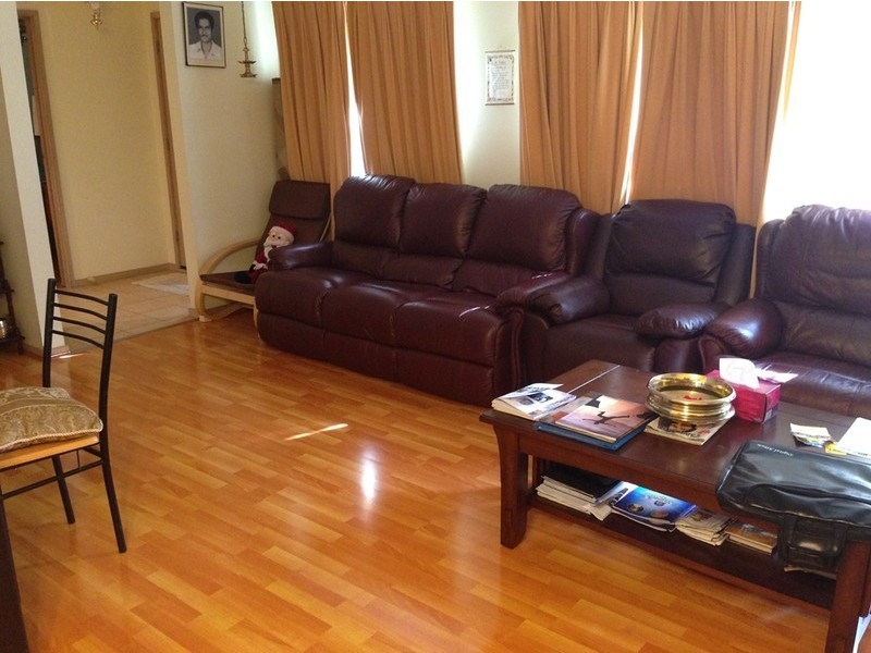 4 Cypress Ct, Cranbourne North VIC 3977