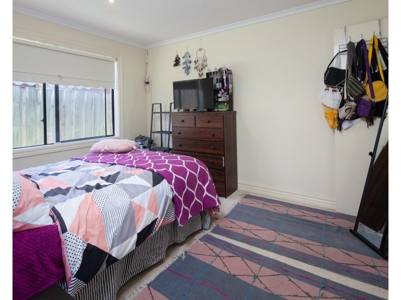 12 Golden Leaf Avenue, Narre Warren South VIC 3805