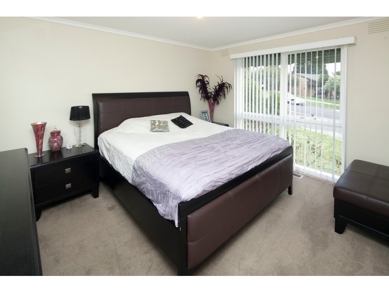 50 Scotsburn Way, Endeavour Hills VIC 3802